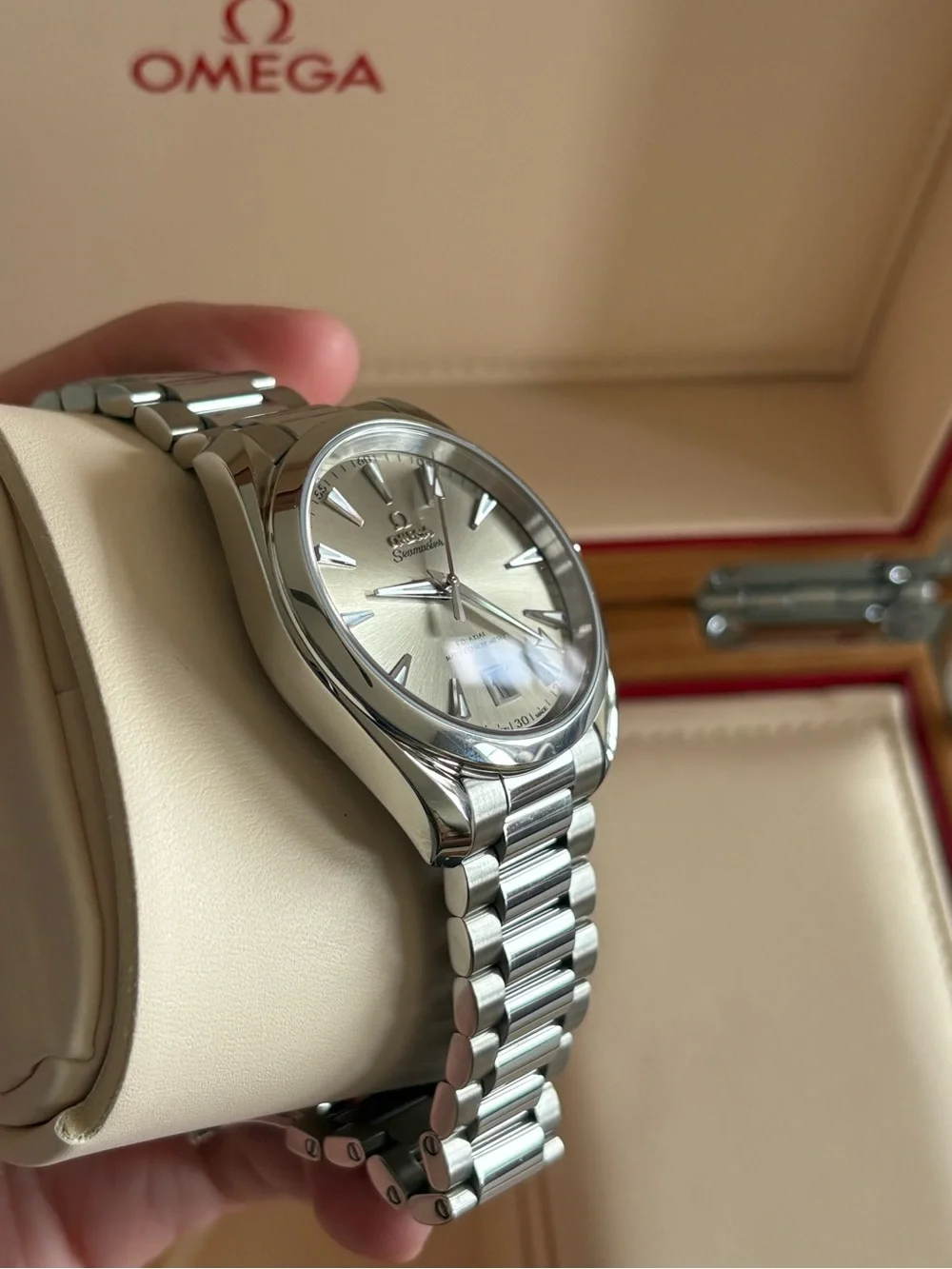 Omega Aqua Terra Sandstone 38 mm